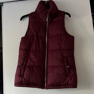 Old navy Puffer vest